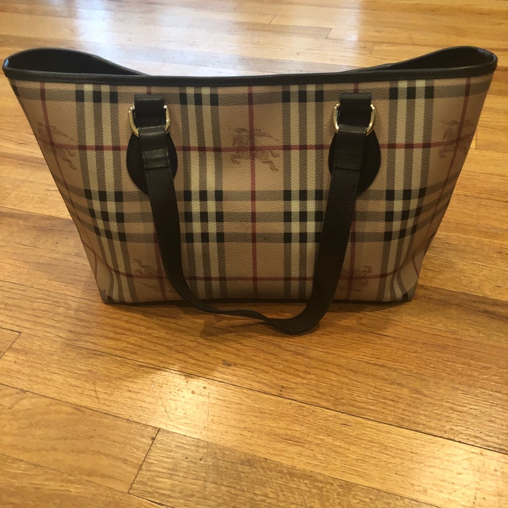 Burberry tote